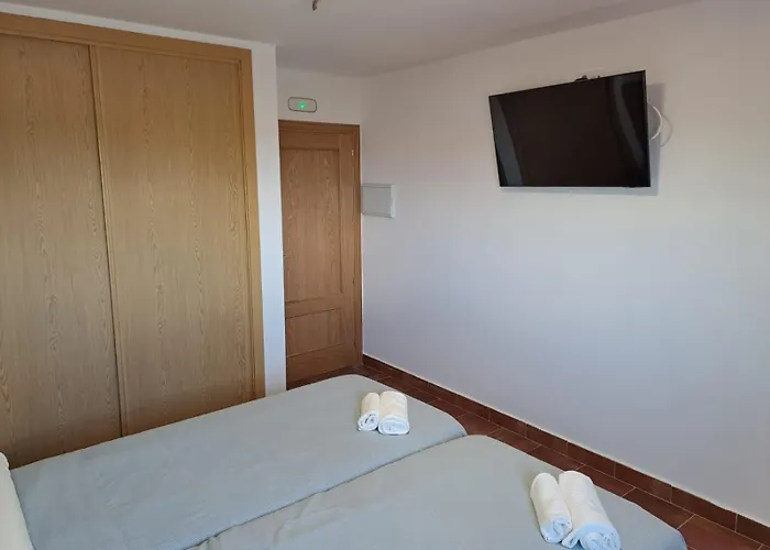 La Sierra Pensión 2*